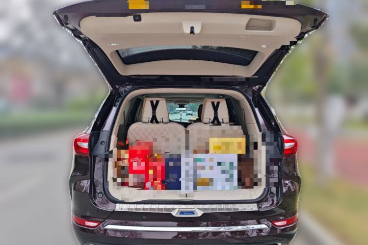 Used Buick Enclave 2020 28T All-Wheel Drive Avenir Trunk