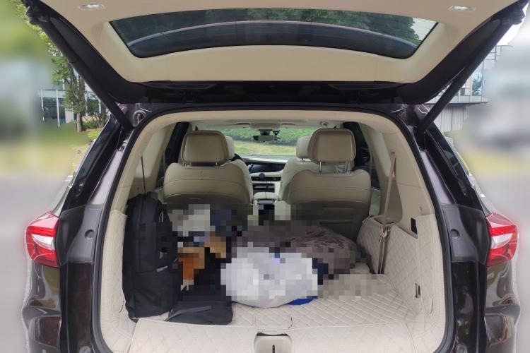 Used Buick Enclave 2020 28T All-Wheel Drive Avenir Trunk