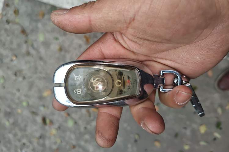 Used Buick Enclave 2020 28T All-Wheel Drive Avenir Vehicle Key