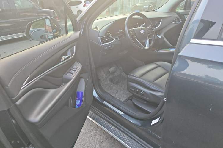 Used Buick Enclave 2020 28T Two-Wheel Drive Zhanqi Version Driver Seat