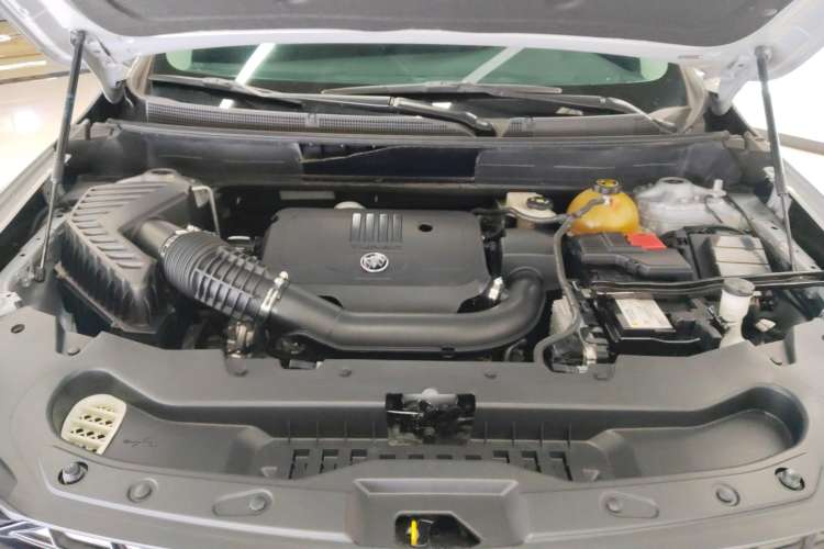 Used Buick Enclave 2020 28T Two-Wheel Drive Prestige Version Engine Bay