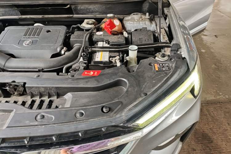 Used Buick Enclave 2020 28T Four-Wheel Drive Luxury Flagship Edition Engine Bay Left
