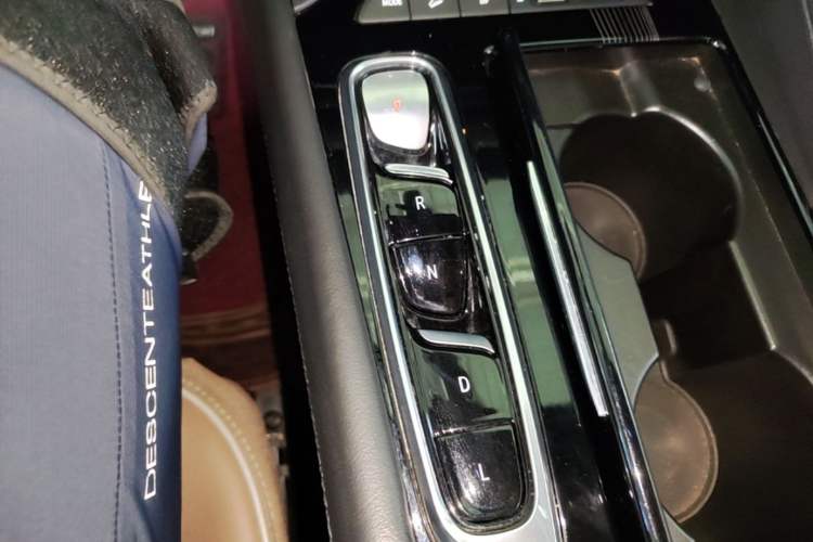 Used Buick Enclave 2020 28T Four-Wheel Drive Luxury Flagship Edition Gear Lever