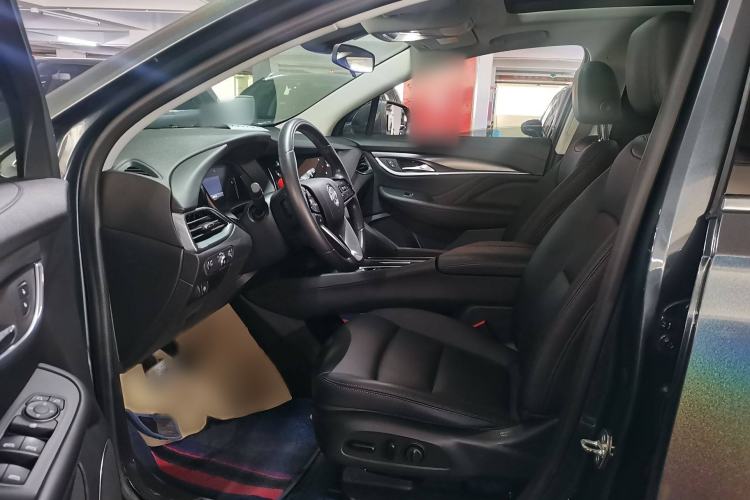 Used Buick Enclave 2020 28T Two-Wheel Drive Luxury Version Interior 4