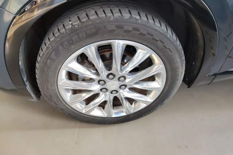 Used Buick Enclave 2020 28T Four-Wheel Drive Luxury Flagship Edition Left Front Wheel Hub