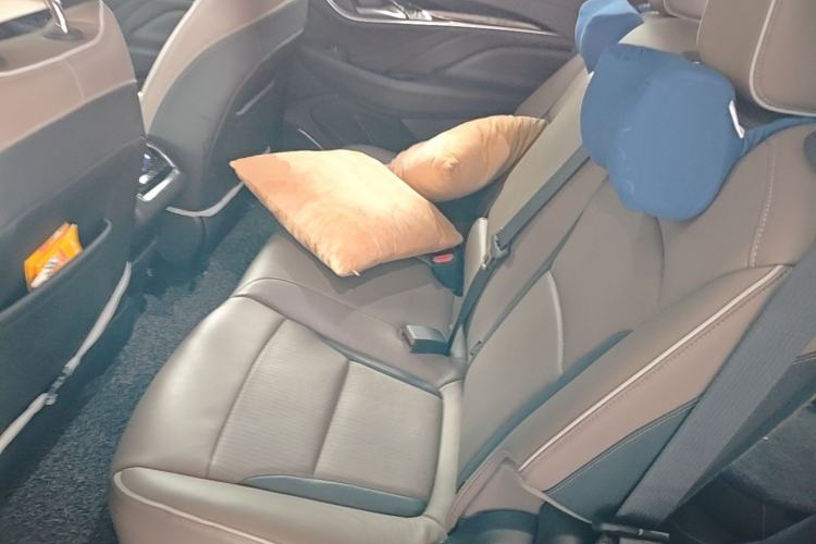 Used Buick Enclave 2020 28T Four-Wheel Drive Luxury Flagship Edition Left Rear Seat