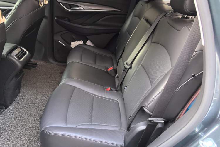Used Buick Enclave 2020 28T Four-Wheel Drive Prestige Version Left Rear Seat