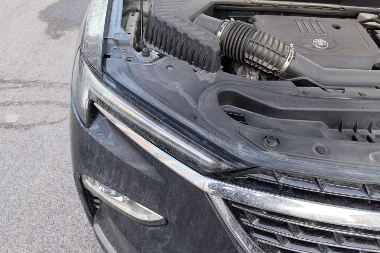 Used Buick Enclave 2020 28T Four-Wheel Drive Prestige Version Right Front Headlight