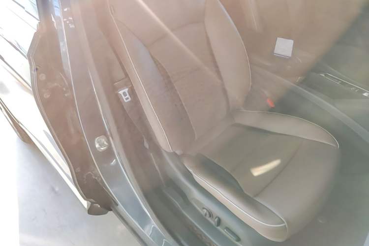 Used Buick Enclave 2020 28T Four-Wheel Drive Luxury Flagship Edition Right Front Seat