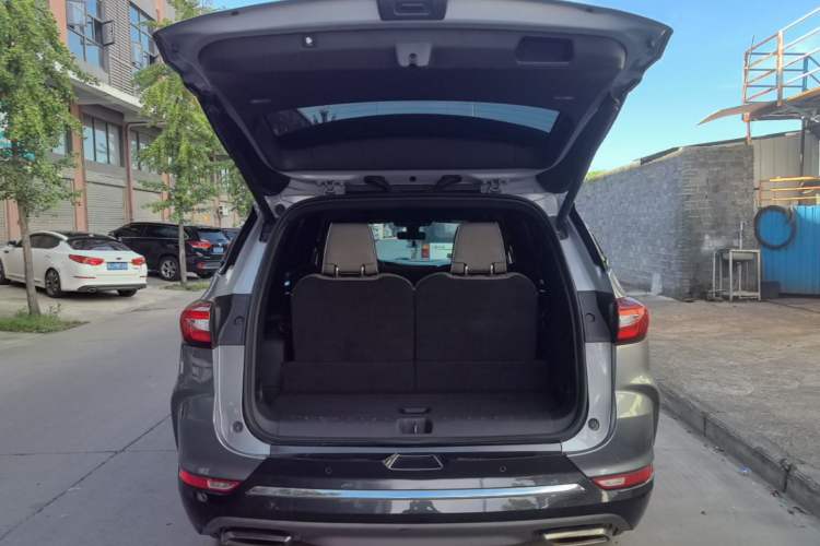 Used Buick Enclave 2020 28T Four-Wheel Drive Flagship Version Trunk