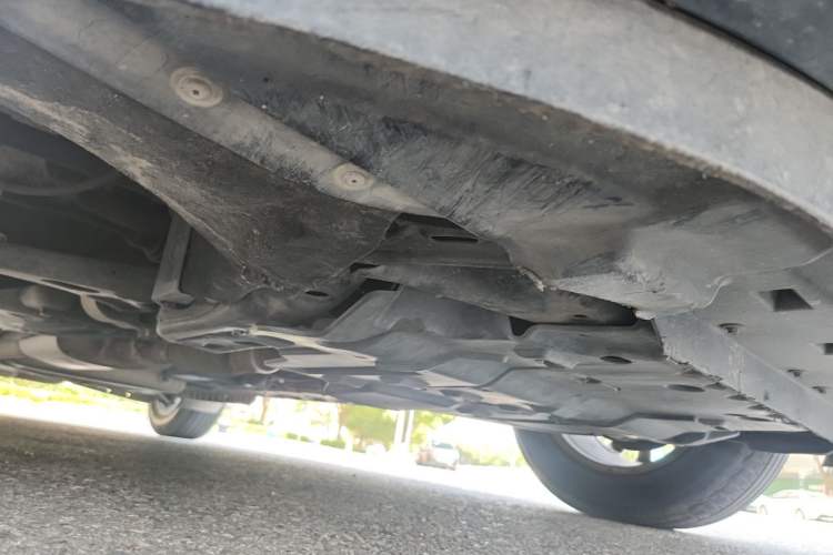 Used Buick Enclave 2020 28T Two-Wheel Drive Luxury Version Chassis Front Right