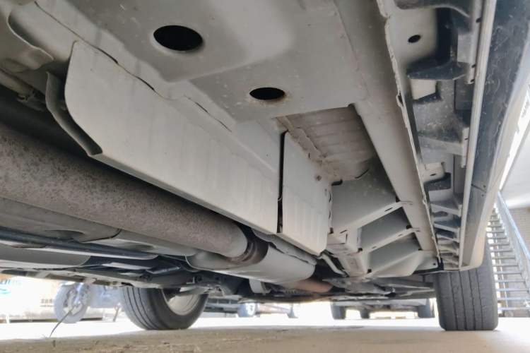 Used Buick Enclave 2020 28T Four-Wheel Drive Luxury Flagship Edition Chassis Rear Right