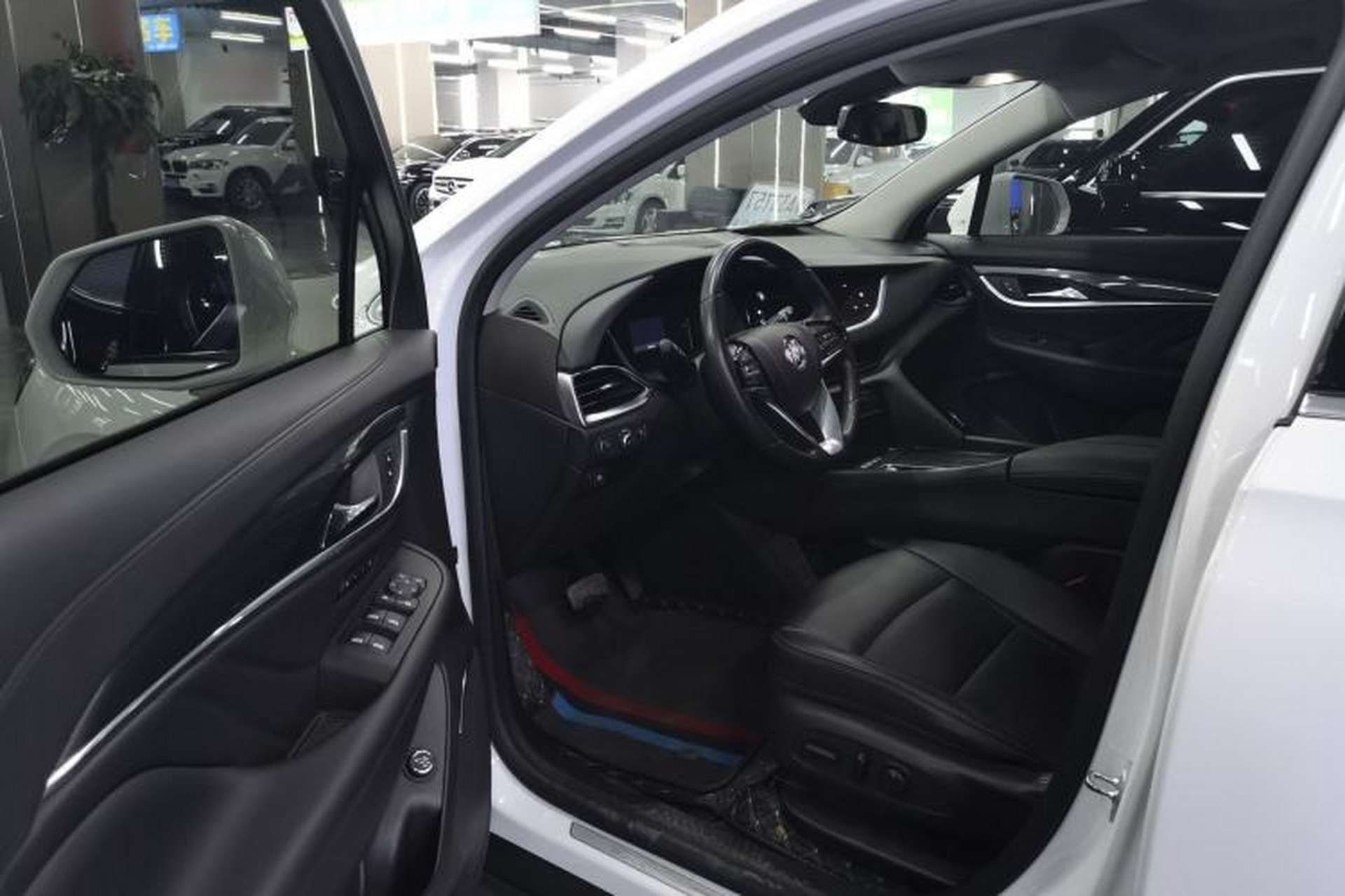 Used Buick Enclave 2020 28T Four-Wheel Drive Prestige Version Driver Seat