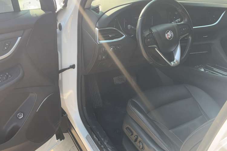 Used Buick Enclave 2020 28T Four-Wheel Drive Prestige Version Driver Seat