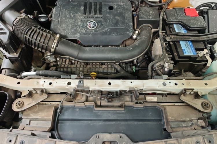 Used Buick Enclave 2020 28T Four-Wheel Drive Luxury Flagship Edition Engine Bay