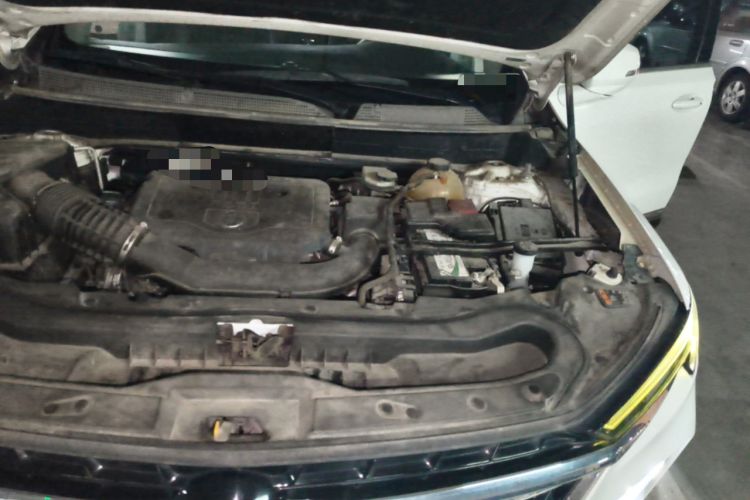 Used Buick Enclave 2020 28T Two-Wheel Drive Prestige Version Engine Bay Left