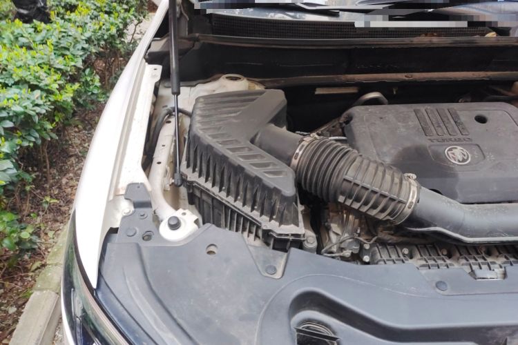 Used Buick Enclave 2020 28T Two-Wheel Drive Luxury Version Engine Bay Right