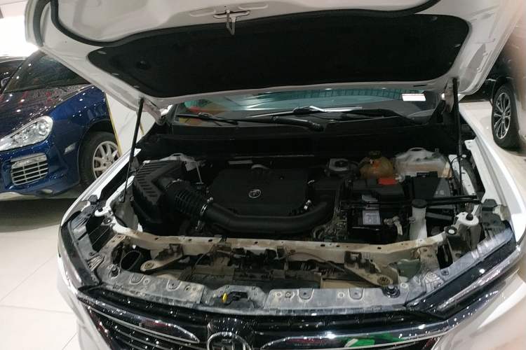 Used Buick Enclave 2020 28T Four-Wheel Drive Prestige Version Engine Bay
