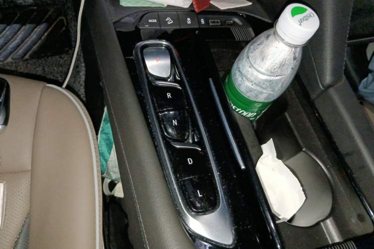 Used Buick Enclave 2020 28T Four-Wheel Drive Luxury Flagship Edition Gear Lever