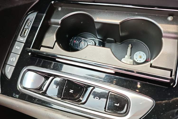 Used Buick Enclave 2020 28T Four-Wheel Drive Luxury Flagship Edition Gear Lever