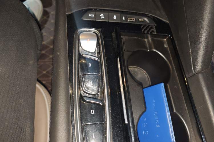 Used Buick Enclave 2020 28T Four-Wheel Drive Luxury Flagship Edition Gear Lever