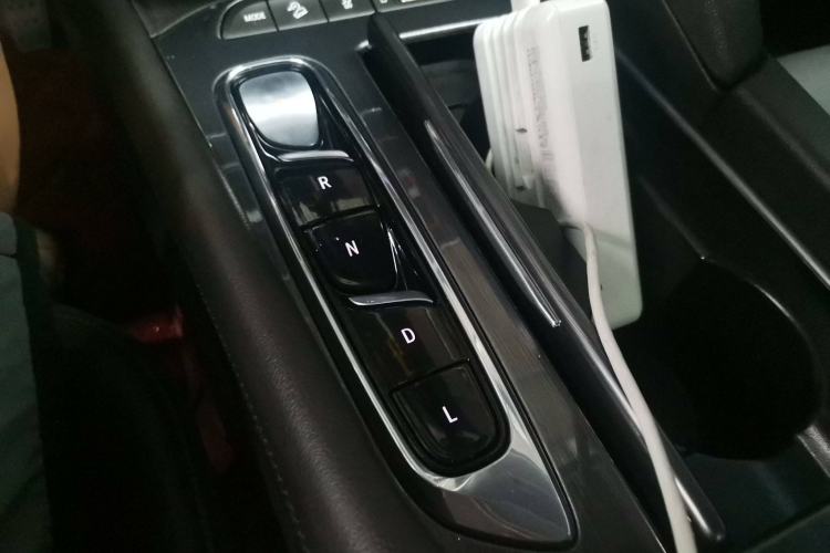 Used Buick Enclave 2020 28T Four-Wheel Drive Prestige Version Gear Lever