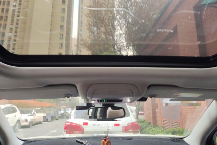 Used Buick Enclave 2020 28T Two-Wheel Drive Luxury Version Headliner