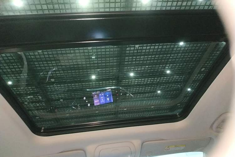 Used Buick Enclave 2020 28T Four-Wheel Drive Prestige Version Headliner