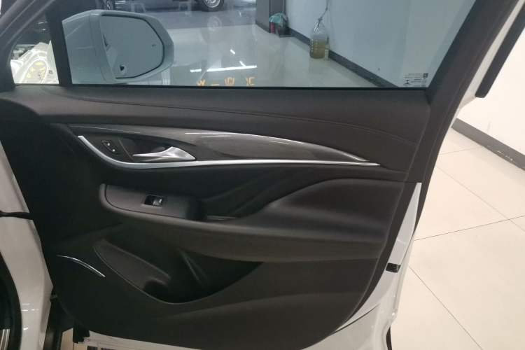 Used Buick Enclave 2020 28T Four-Wheel Drive Prestige Version Interior 5