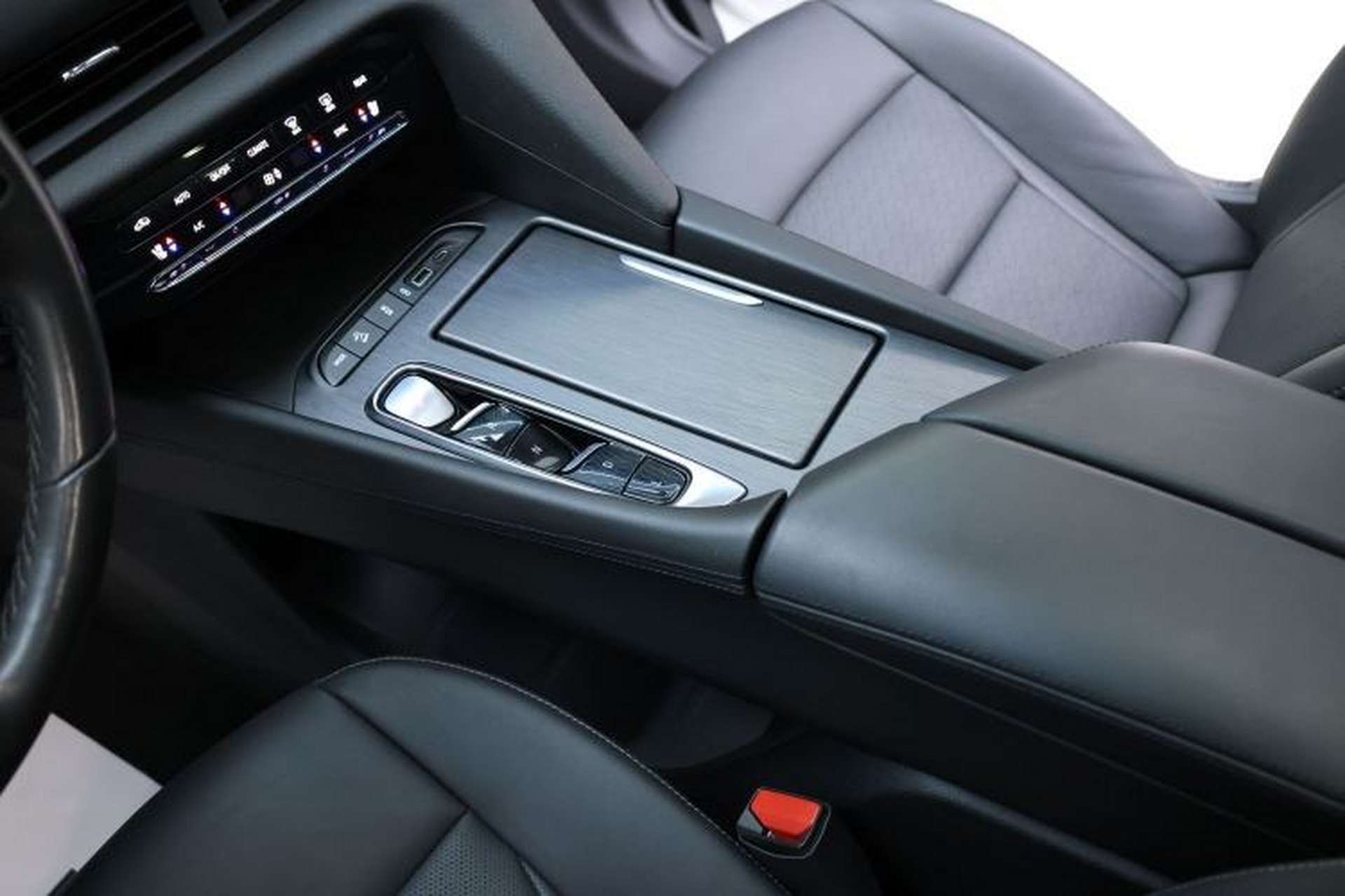 Used Buick Enclave 2020 28T Four-Wheel Drive Prestige Version Interior 7
