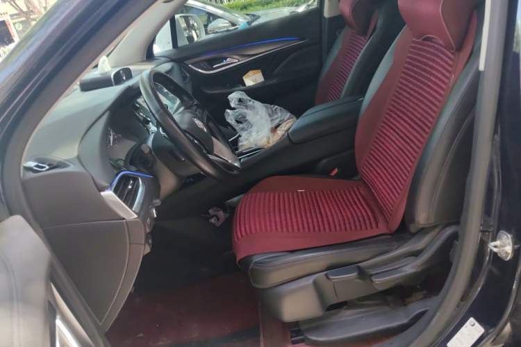 Used Buick Enclave 2020 28T Two-Wheel Drive Zhanqi Version Left Front Seat