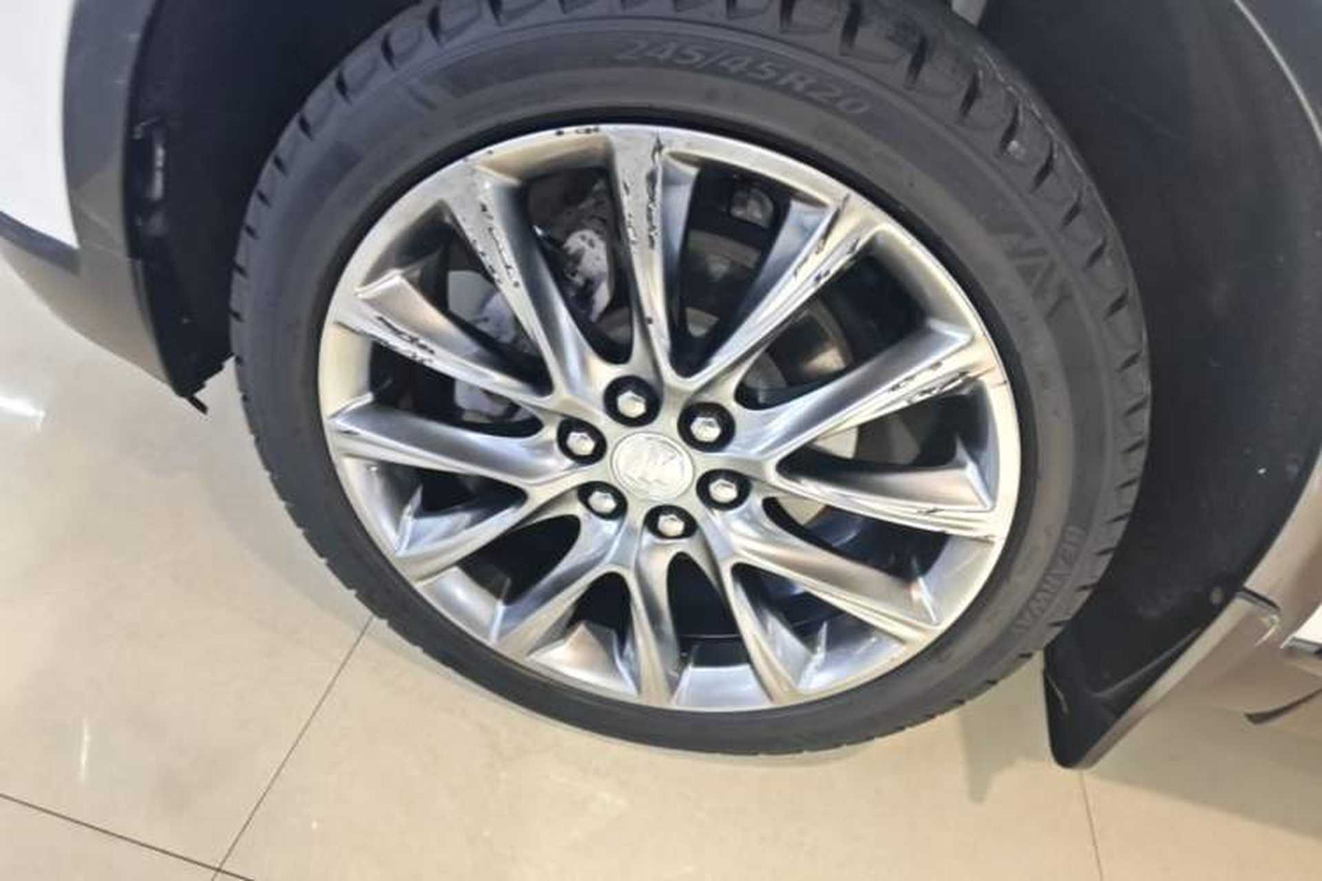 Used Buick Enclave 2020 28T Two-Wheel Drive Prestige Version Left Front Wheel Hub