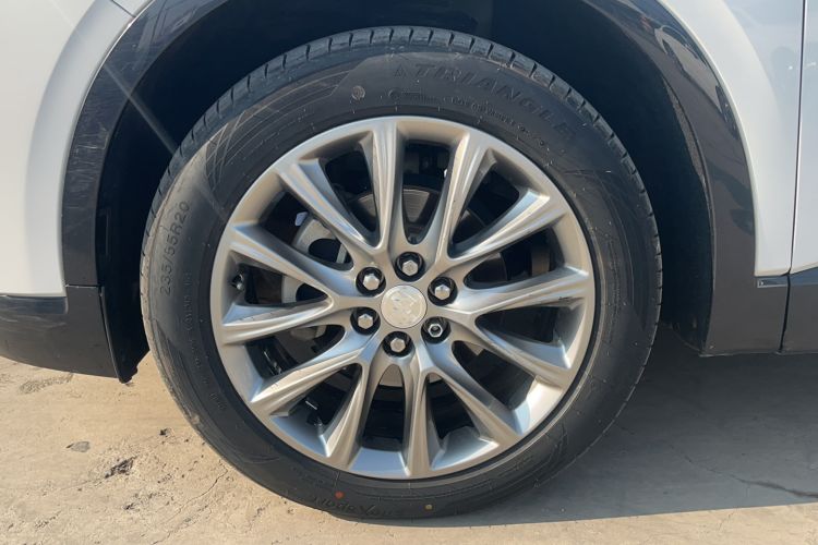 Used Buick Enclave 2020 28T Four-Wheel Drive Prestige Version Left Front Wheel Hub