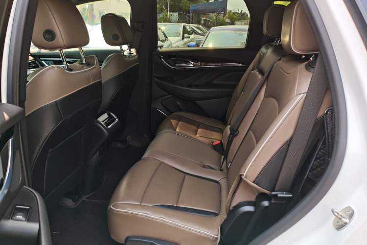 Used Buick Enclave 2020 28T Four-Wheel Drive Luxury Flagship Edition Left Rear Seat