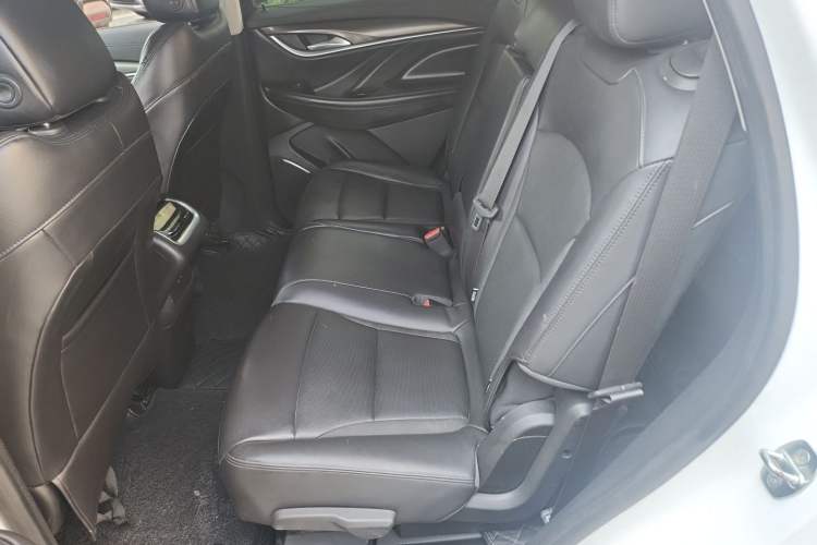 Used Buick Enclave 2020 28T Two-Wheel Drive Luxury Version Left Rear Seat