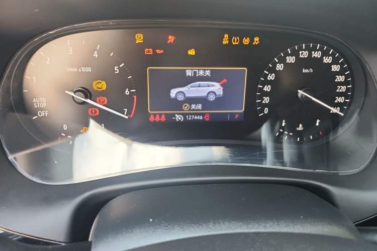 Used Buick Enclave 2020 28T Two-Wheel Drive Luxury Version Odometer Close Up