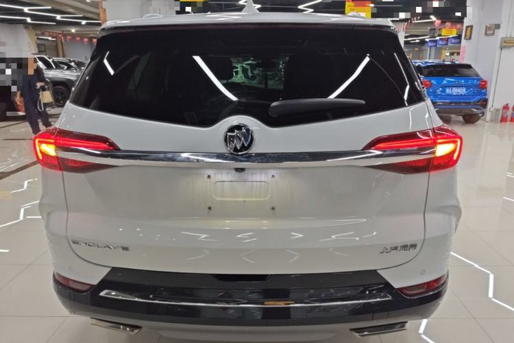 Used Buick Enclave 2020 28T Two-Wheel Drive Prestige Version Rear