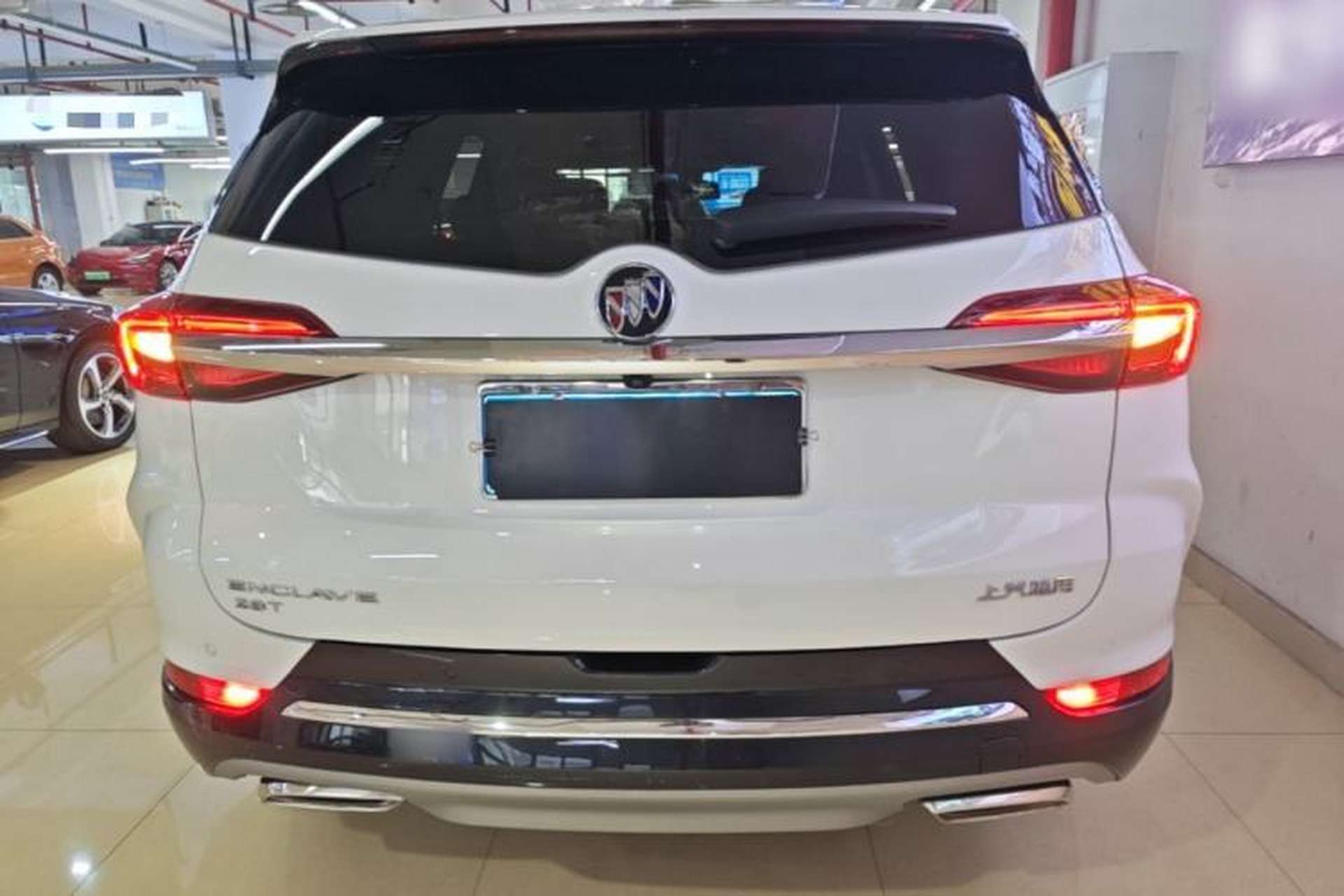 Used Buick Enclave 2020 28T Two-Wheel Drive Prestige Version Rear