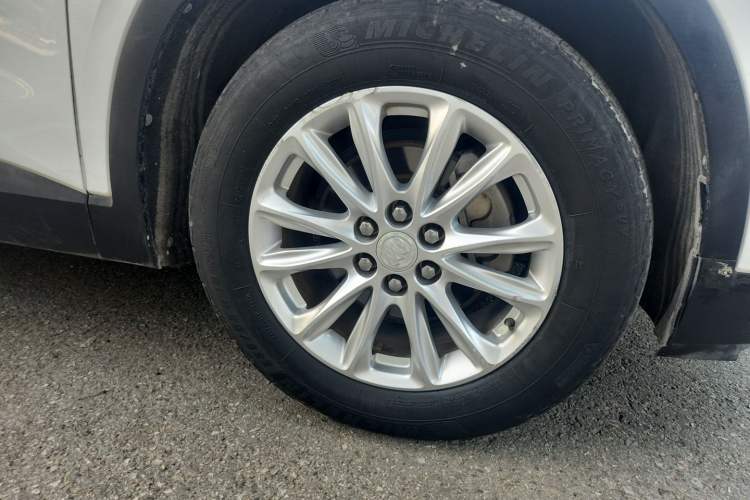 Used Buick Enclave 2020 28T Two-Wheel Drive Luxury Version Right Front Wheel Hub