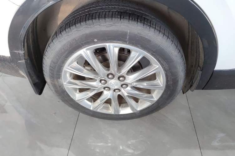 Used Buick Enclave 2020 28T Four-Wheel Drive Luxury Flagship Edition Right Rear Wheel Hub