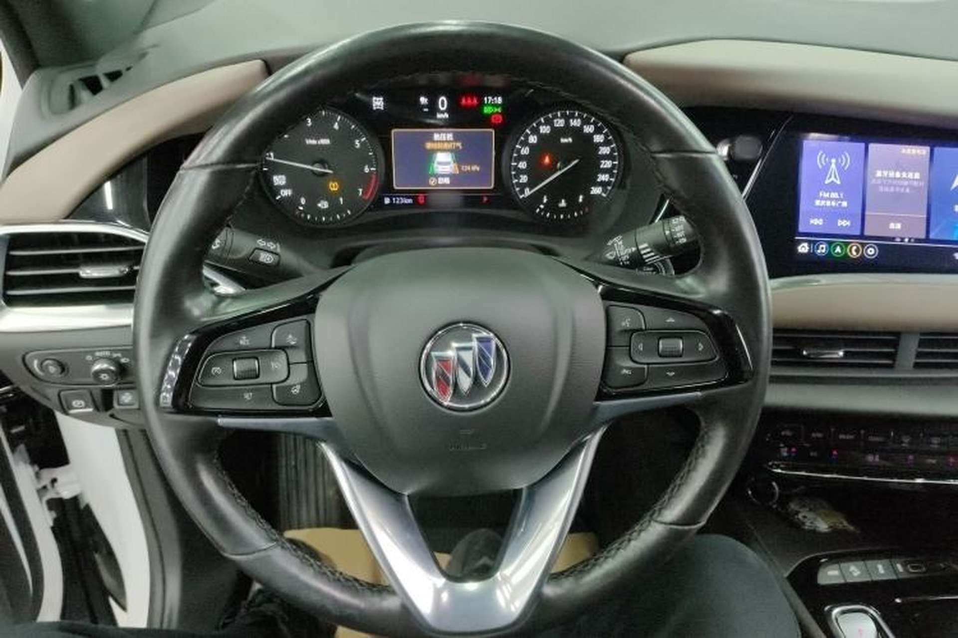 Used Buick Enclave 2020 28T Four-Wheel Drive Luxury Flagship Edition Steering Wheel
