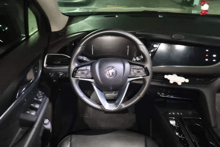 Used Buick Enclave 2020 28T Two-Wheel Drive Prestige Version Steering Wheel