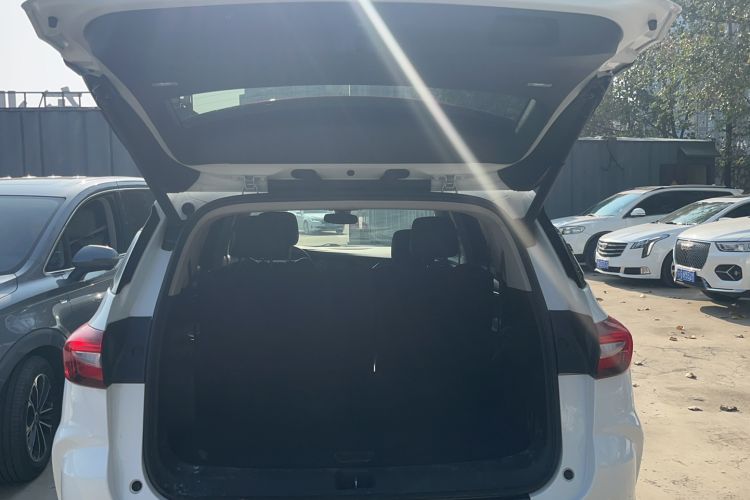 Used Buick Enclave 2020 28T Four-Wheel Drive Prestige Version Trunk