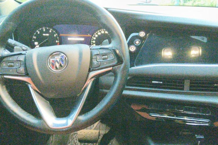 Used Buick Enclave 2022 652T 4x4 Prestige Flagship 6-Seater Center Console