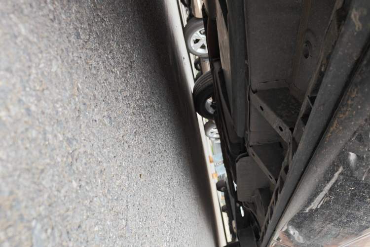 Used Buick Enclave 2022 652T Two-Wheel-Drive Prestige 7-Seater Chassis Front Left