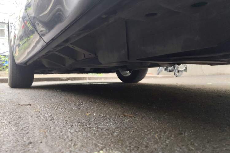 Used Buick Enclave 2022 652T Two-Wheel-Drive Prestige 7-Seater Chassis Rear Left