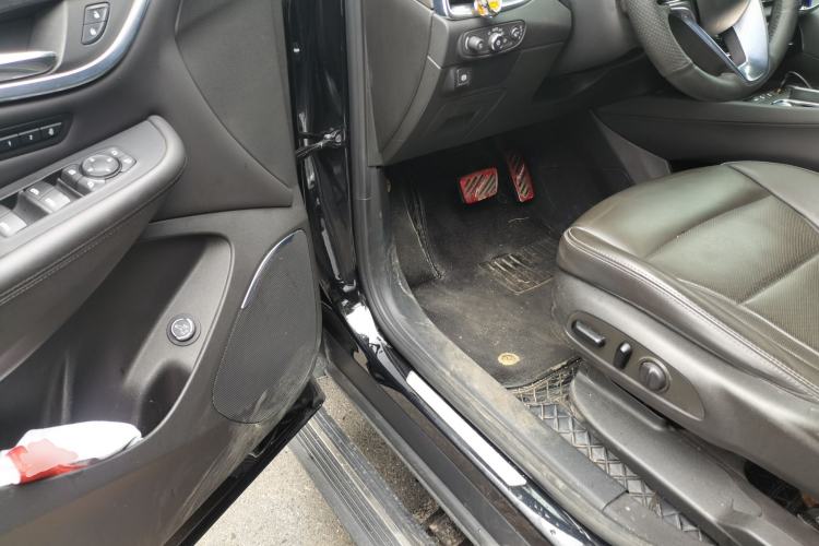 Used Buick Enclave 2022 652T Two-Wheel-Drive Prestige 7-Seater Driver Seat