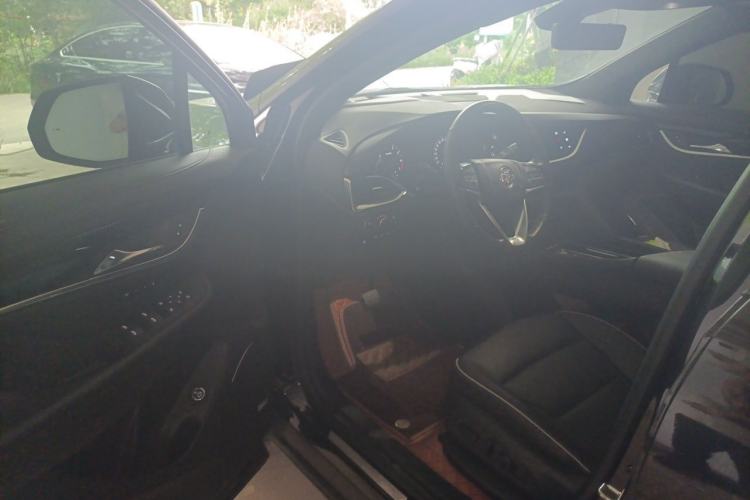 Used Buick Enclave 2022 652T 4x4 Prestige Flagship 6-Seater Driver Seat