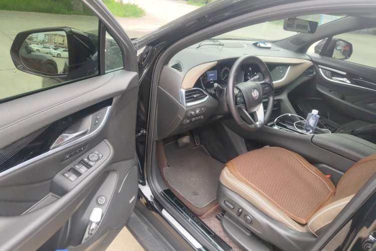 Used Buick Enclave 2022 652T 4x4 Prestige Flagship 7-Seater Driver Seat