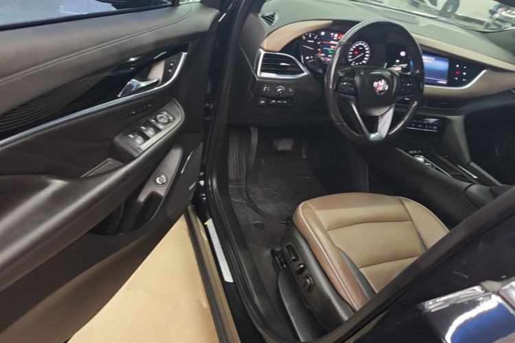 Used Buick Enclave 2022 652T 4x4 Prestige Flagship 7-Seater Driver Seat